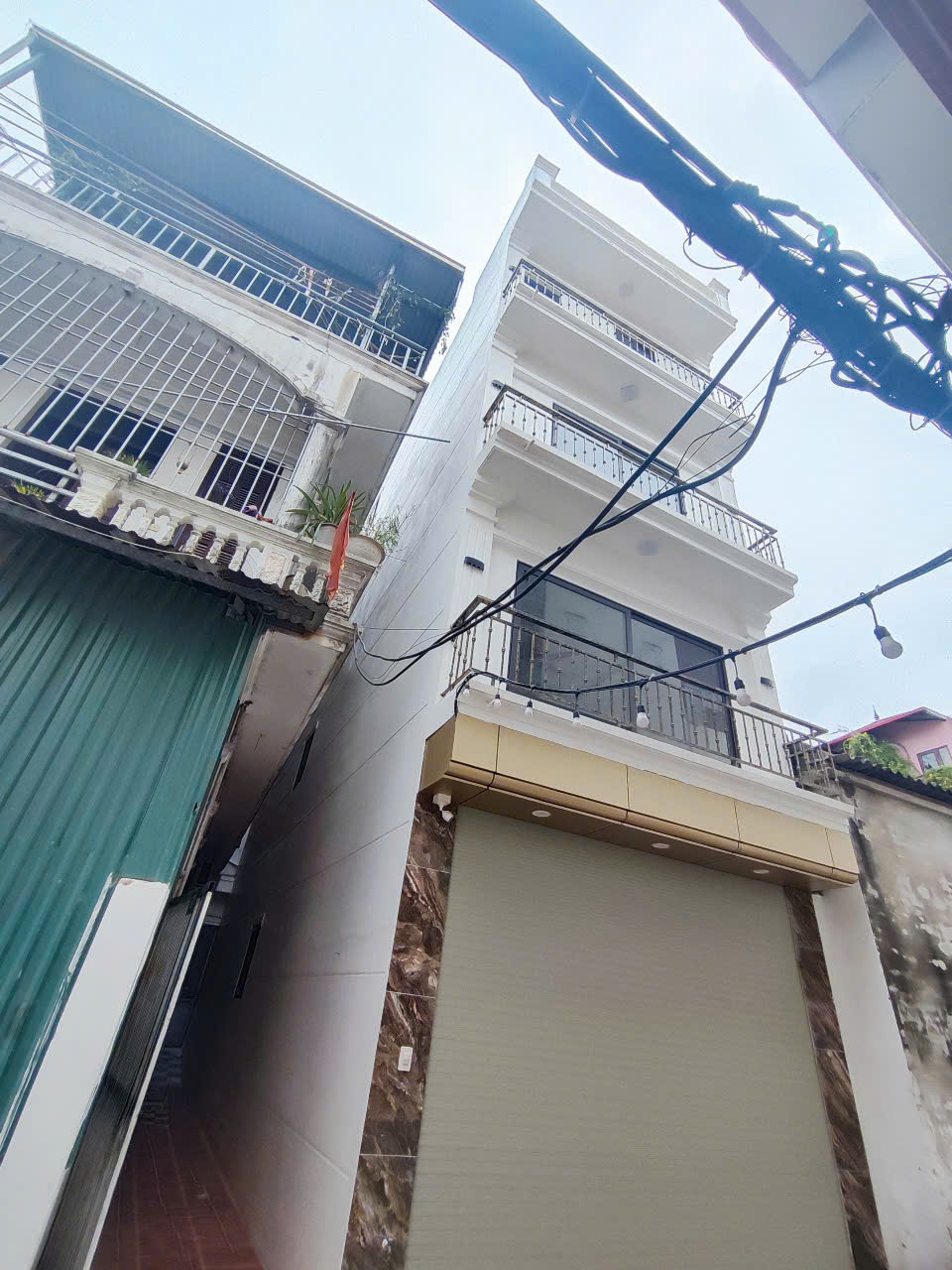 anh tai dang b nha vinh khang (hon 6 ty 14.7.25)