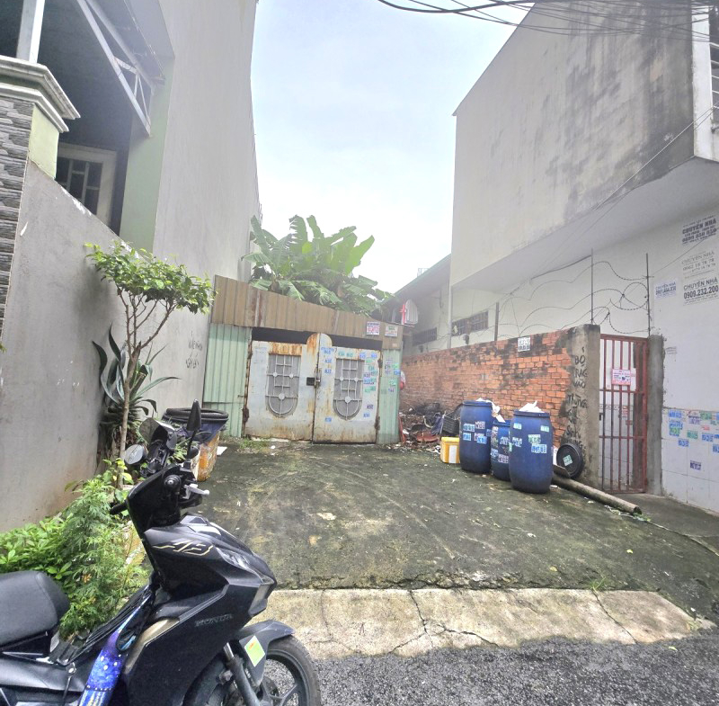 ban-dat-tho-cu-linh-trung-thu-duc-chi-7-ty-nhinh (1)