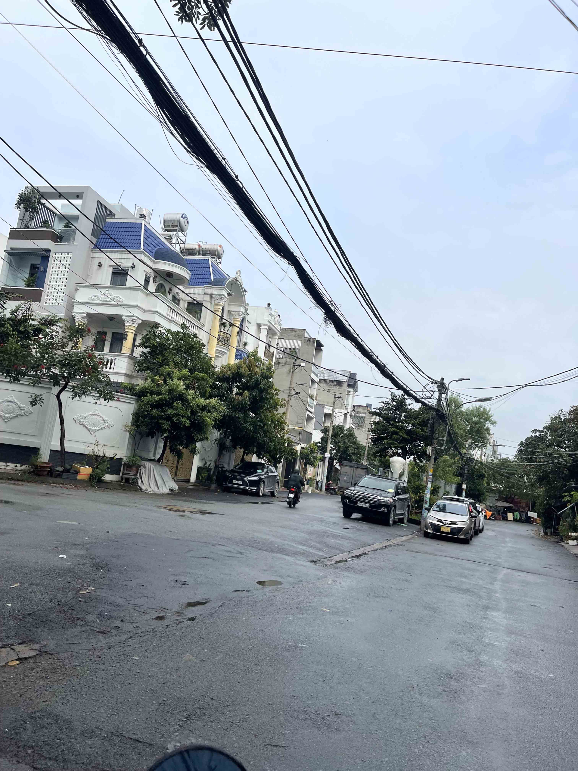 ban-dat-tho-cu-linh-trung-thu-duc-chi-7-ty-nhinh (4)