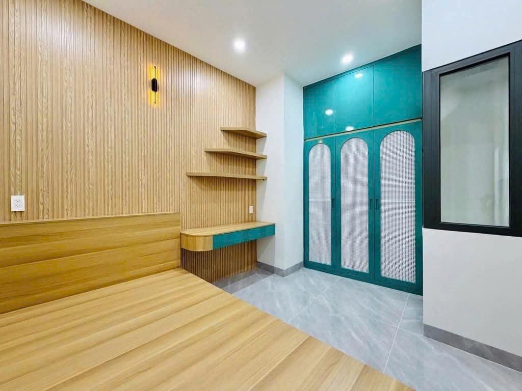 ban-nha-goc-2-mt-ban-nha-duong-lac-long-quan-ban-nha-phuong-10-tan-binh-0922196969-5