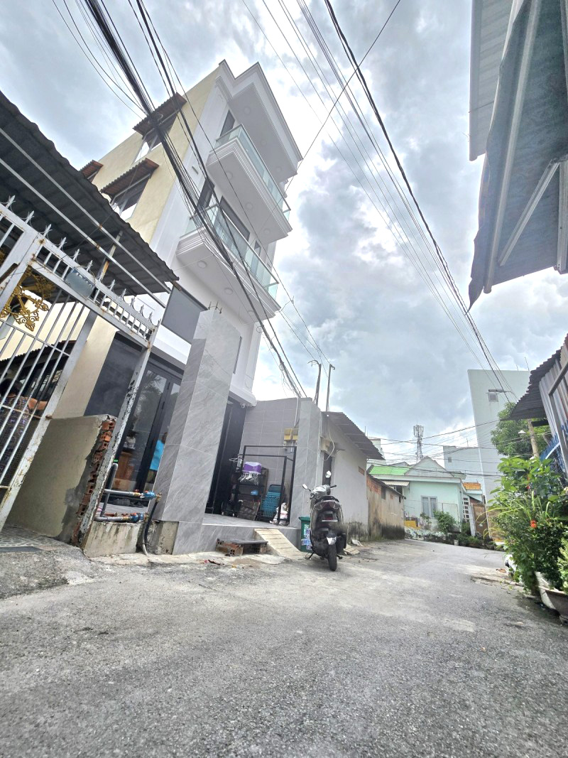 ban-nha-hem-xe-hoi-tam-binh-thu-duc-chi-6-ty-hon (5)