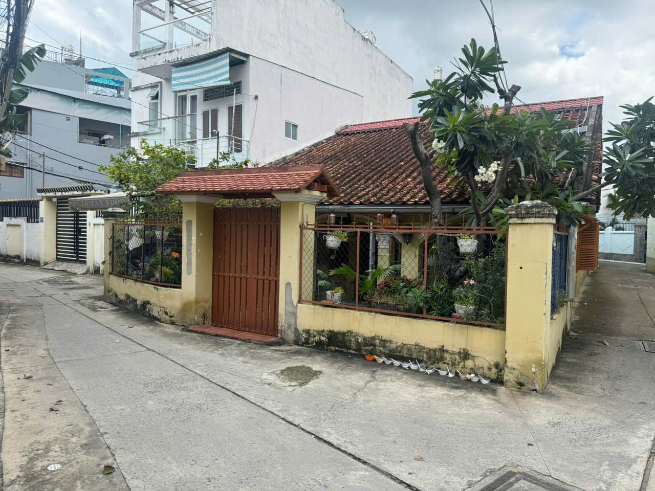 ban-nha-hxh-duong-bach-dang-ban-nha-phuong-2-tan-binh-0707318818-1