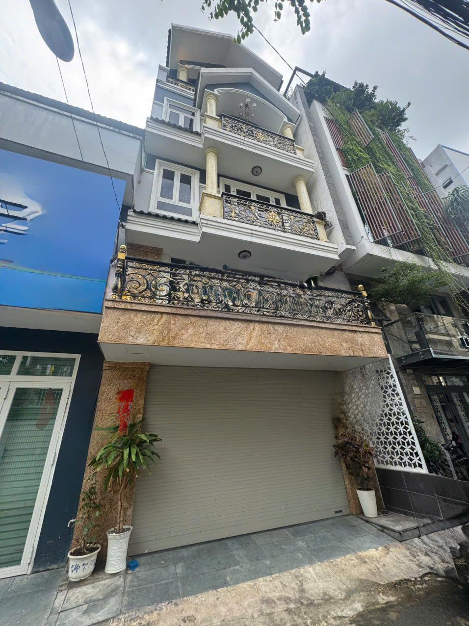 ban-nha-mat-tien-nguyen-trong-loi-ban-nha-phuong-4-tan-binh-0707318818-1