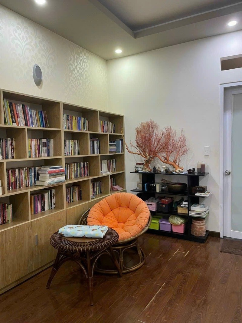 ban nha phu nhuan nguyen dinh chinh (1)