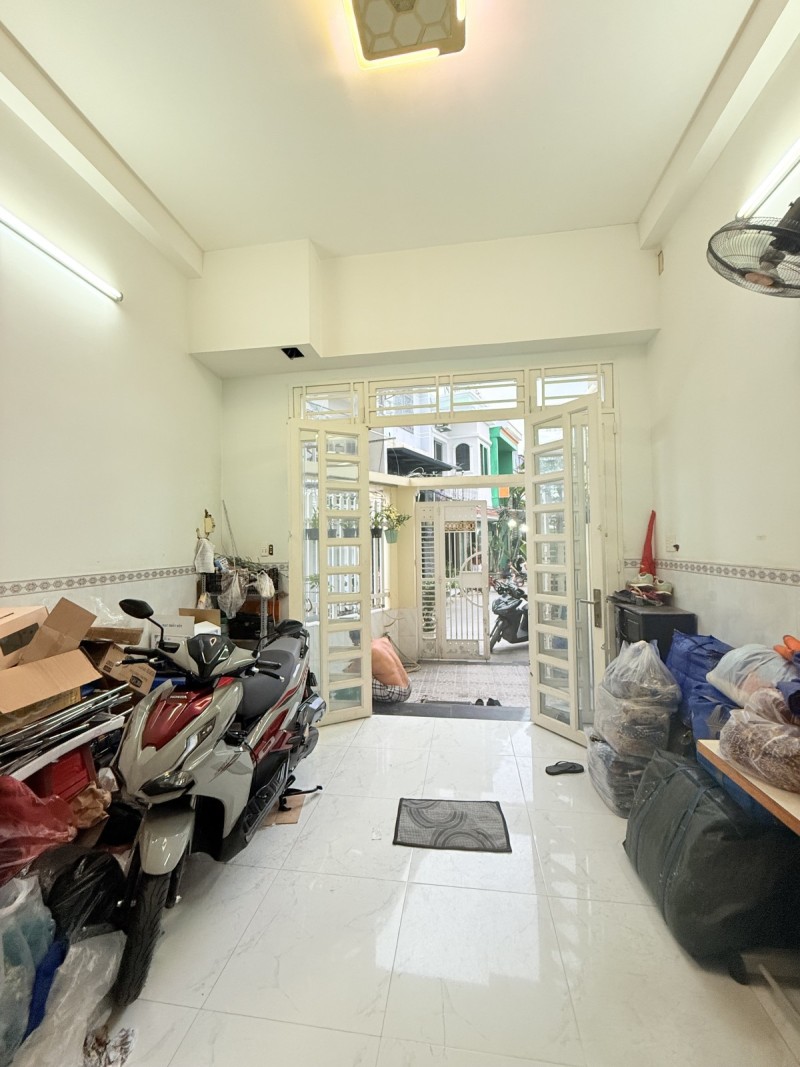 ce442a06984de9c509d87ee7b2222299.md