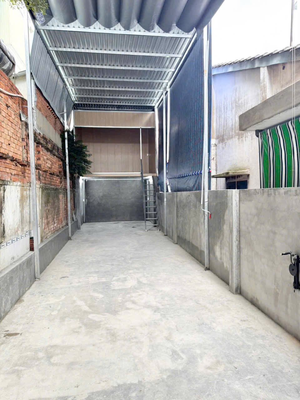 cho-thue-nha-vuon-lai-tan-phu (7)