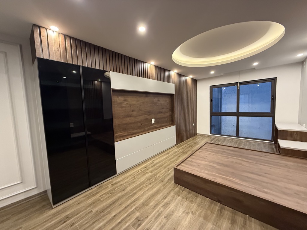 dvr-18A9C136-m8wuho6k_23_5