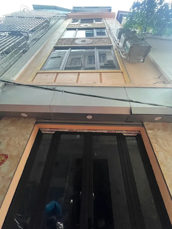 ef03cc19-a53d-54e2-8267-dccb58d375f8