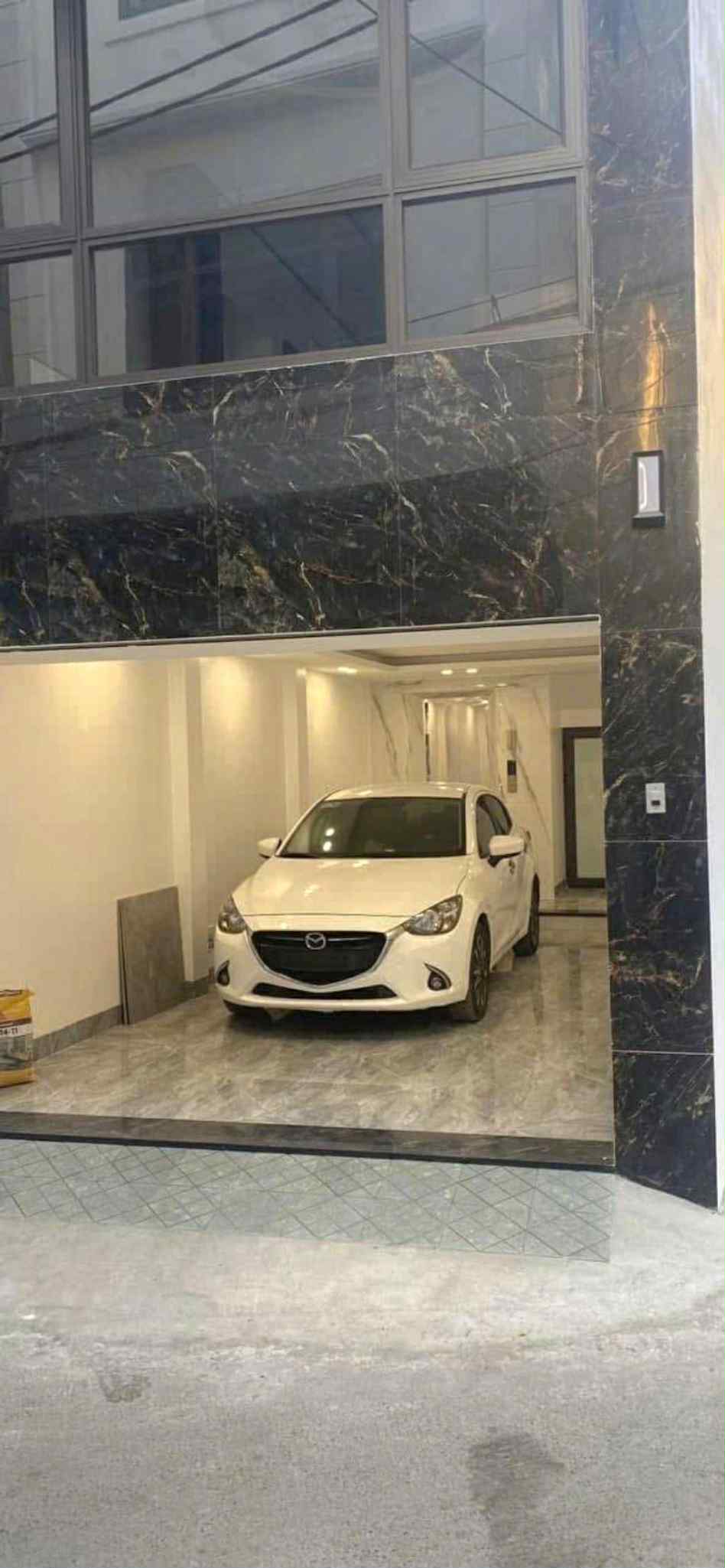 ef4b8255-c68a-4d6d-966b-684832487bb2