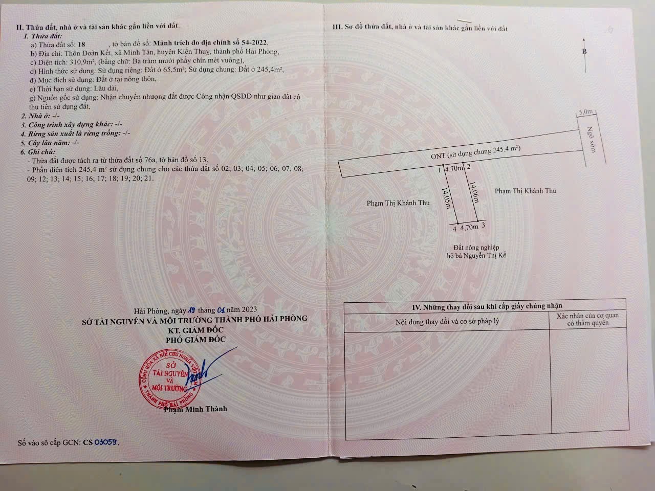 f400774021afacf1f5be35