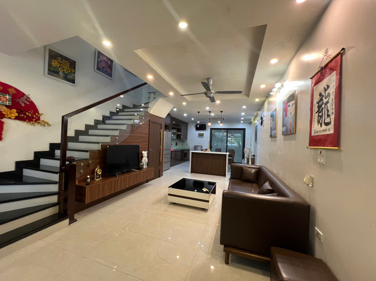 gen-h-z7115500055725_bc1fffd7fbc6f06d251b719ac4ba926d