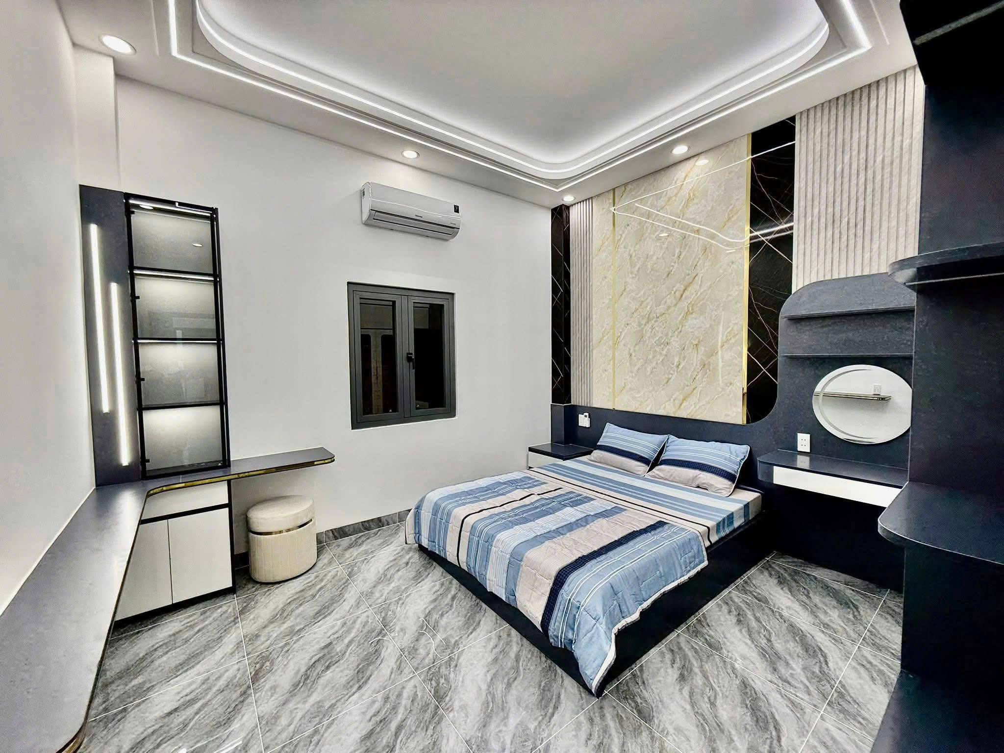 gen-h-z7171099046065_4402cac4097214348975c4be5c8bcb95