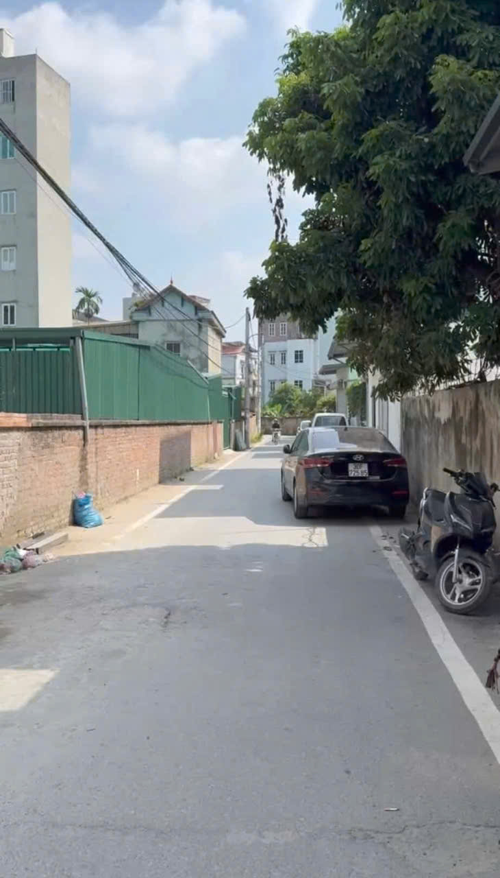 gen-n-z7073627087060_958141cfdf496182f4de2da5e5b559ef