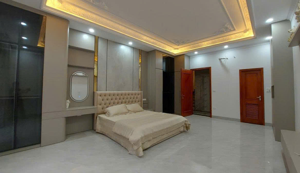 gen-n-z7156221892681_279b8c1adb90748c4a184037e1ce24bb