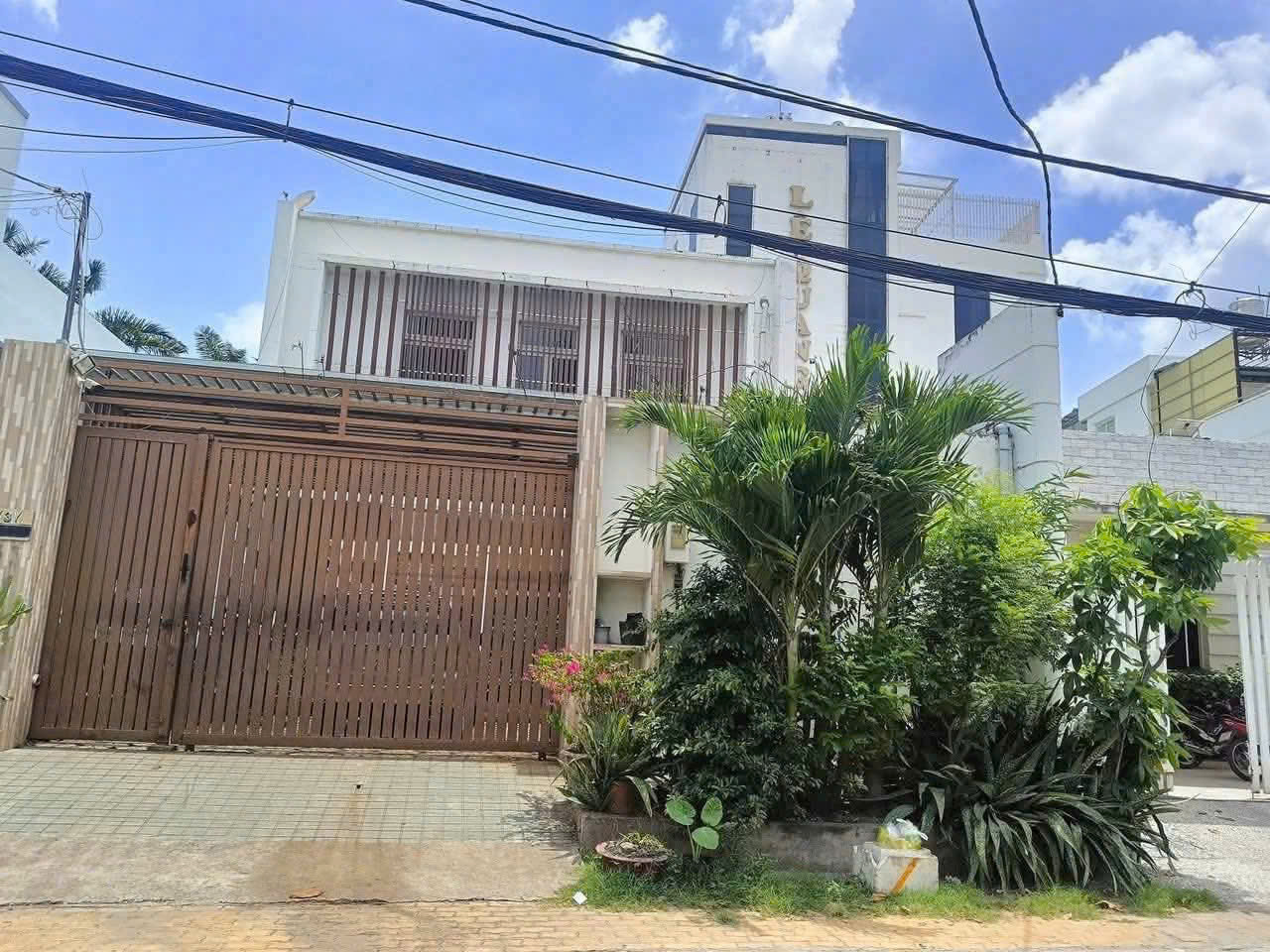 z1759546681918_008_0e9dc3864035384bf4a240f2dd463fd4