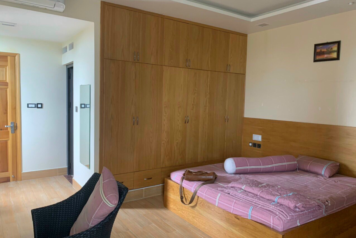 z5295010342755_9257eb350938680c1db9da3f0f24ddc7