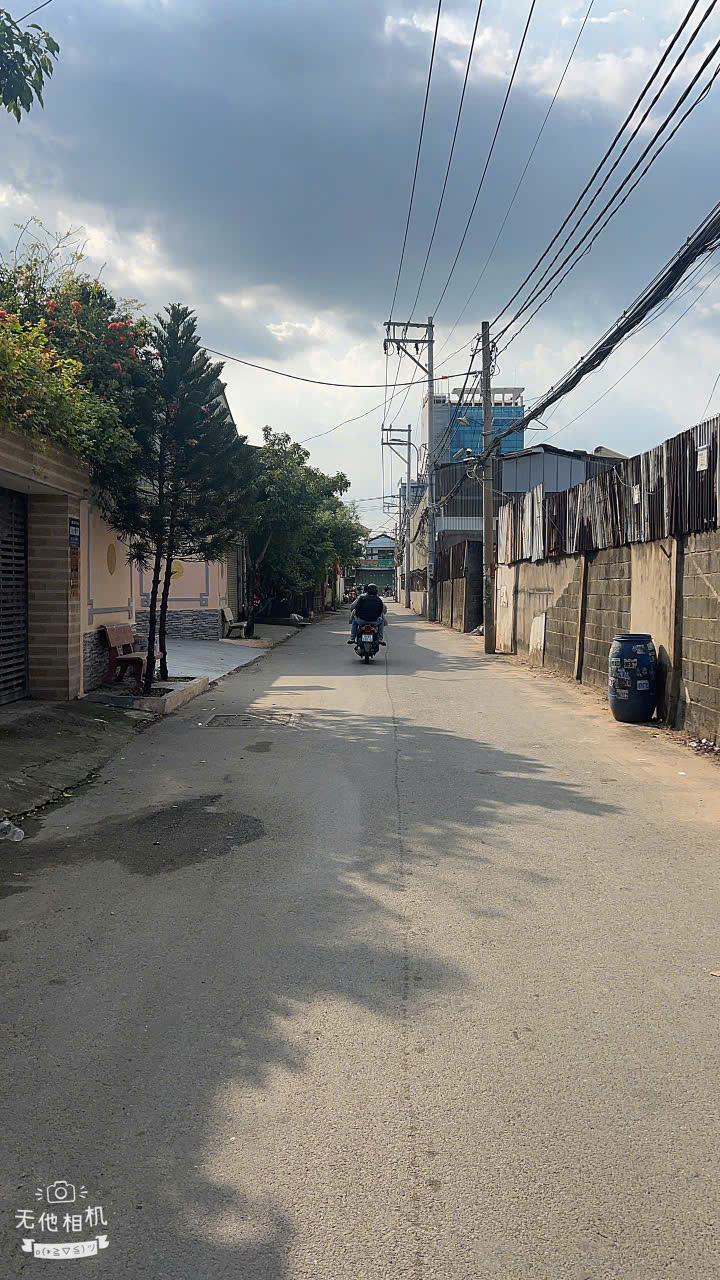 z6510443676418_f125218de41bf90061ab04e362170a0a