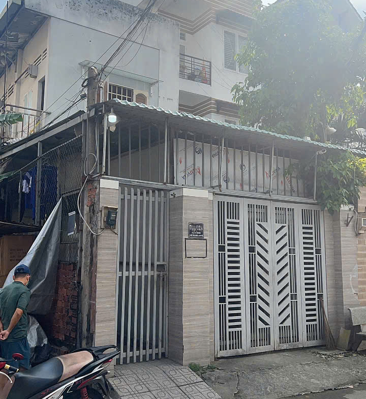 z6510443681790_808ee01ba2659feaea0d89f99b3c69e4