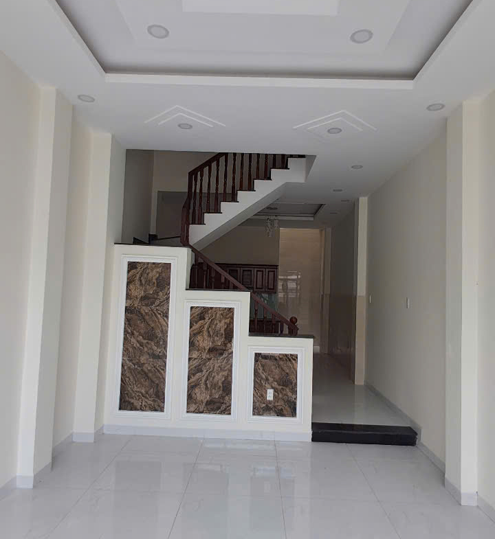 z6510990021175_fdcd66f626249f71fd89428f55299161