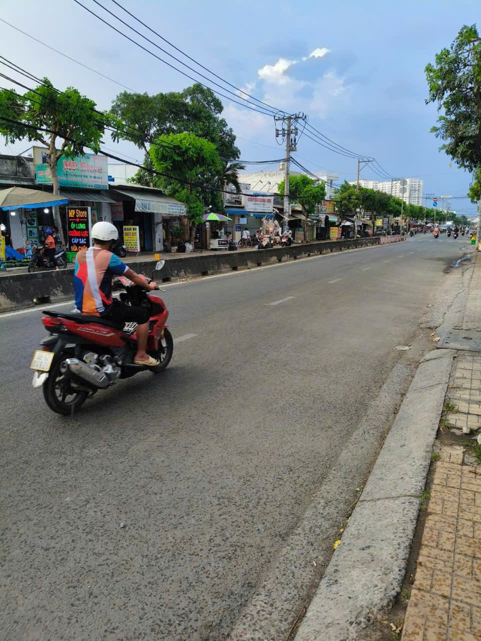 z6548355065047_59d13b9b50bb39e7976247233290049e