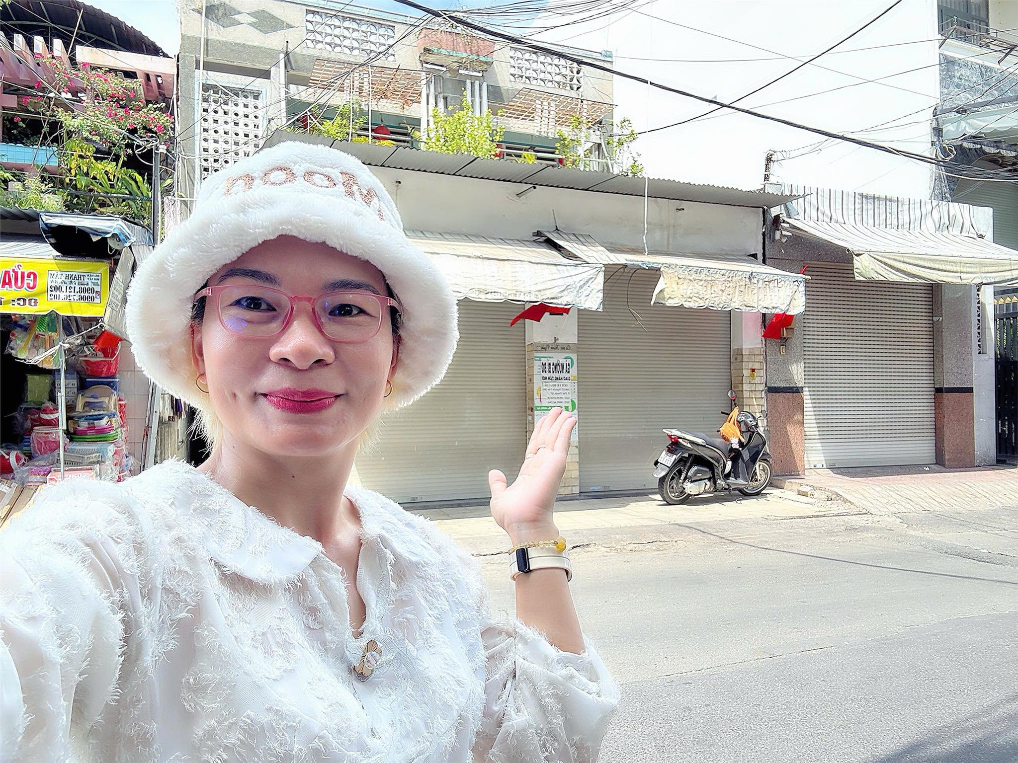 z6572005367498_0d78c47e77f7dfb0c3a4d35d9e8c625d