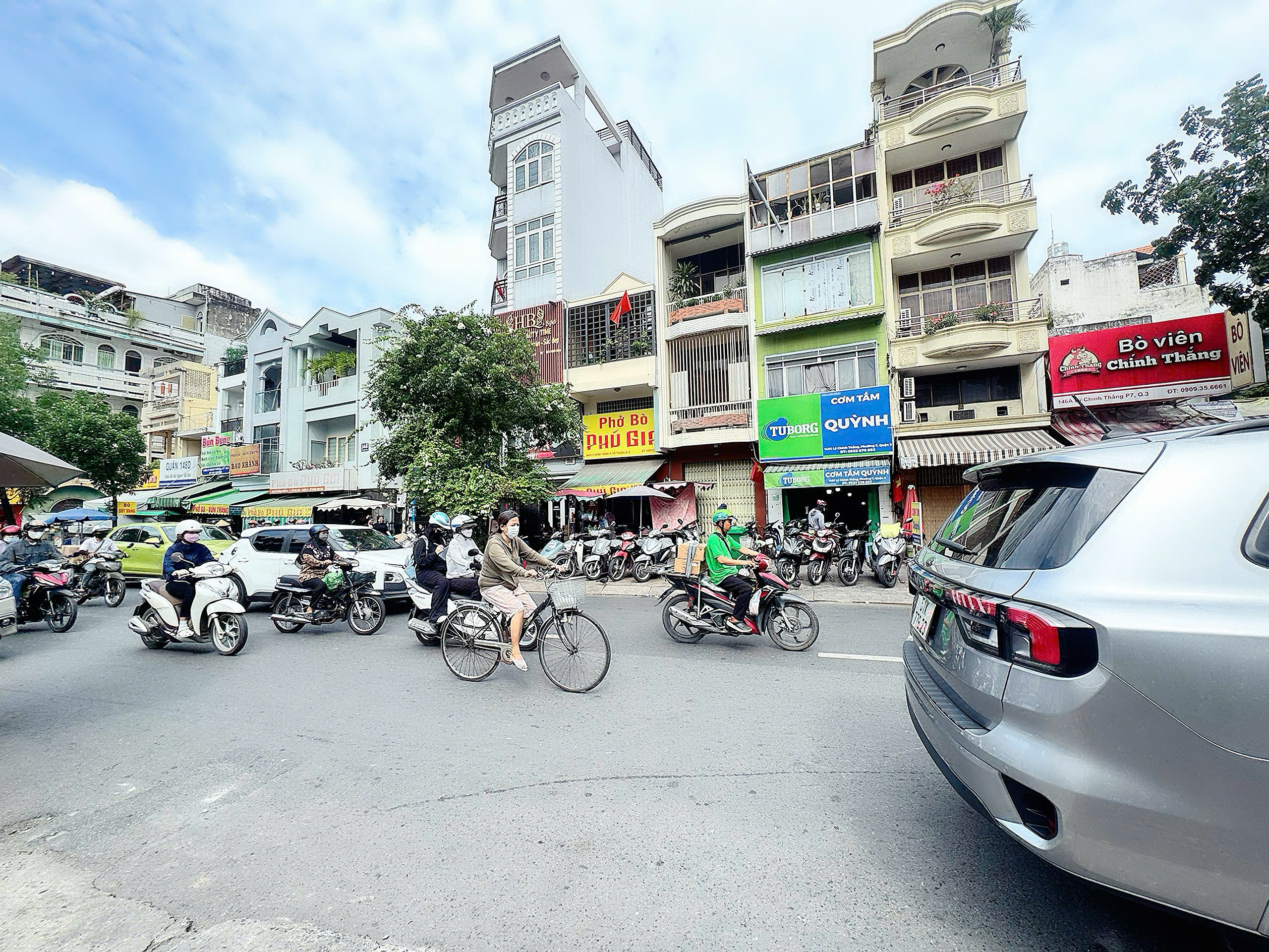 z6855138162805_2d6630905a7c9428711724c671bb6ff3