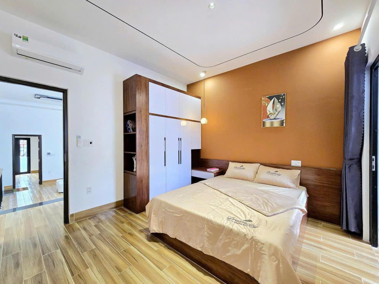 z6956167587208_ad4a22c3ba3bc1fb93351a456f75a2b3