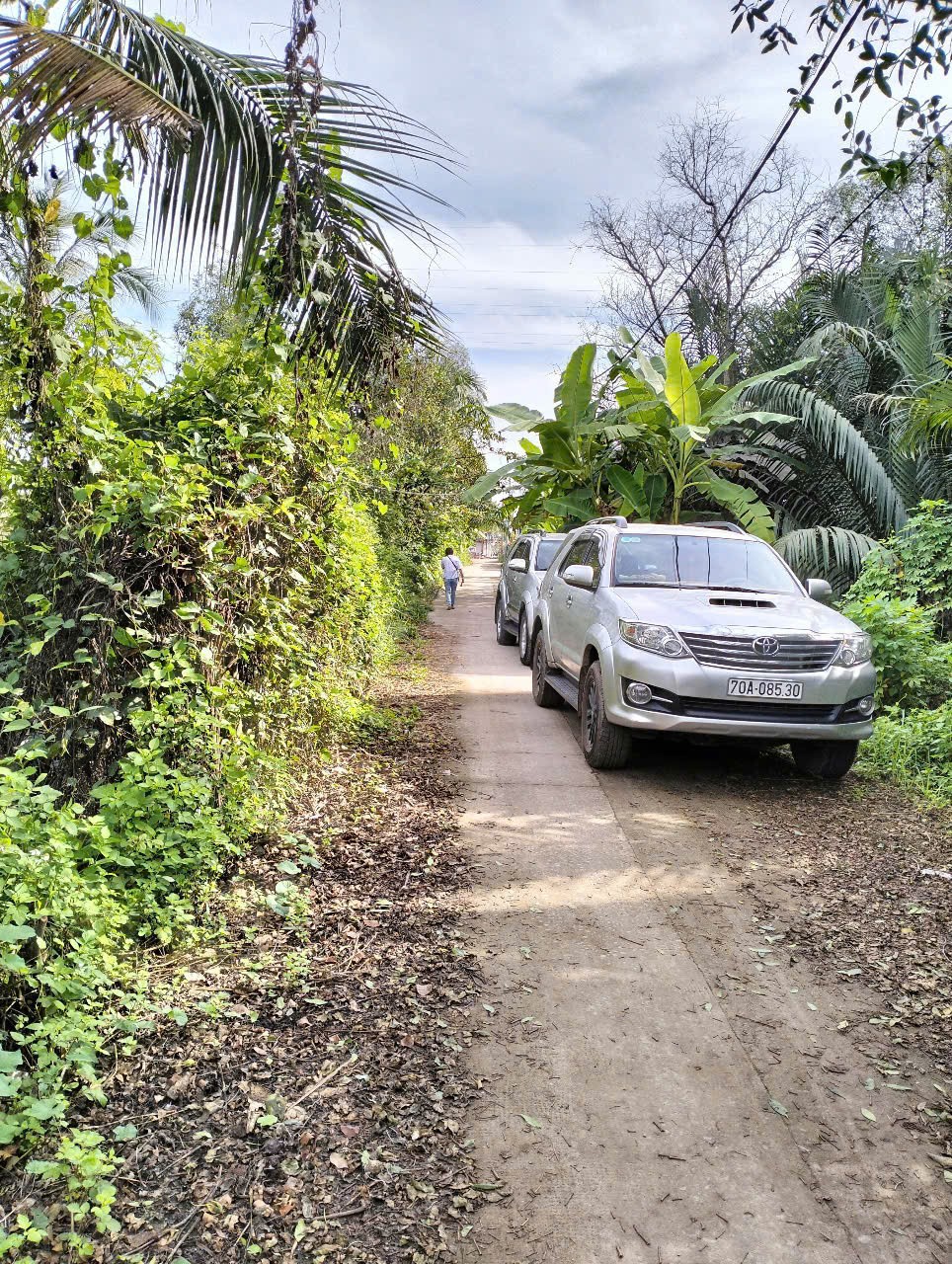 z6966362608135_ebb9b8edf9b4bf076ed28eaea485afb7