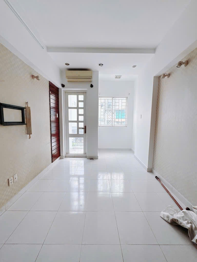 z6977385759022_24cf273a3add32883d442a765ce40b8c