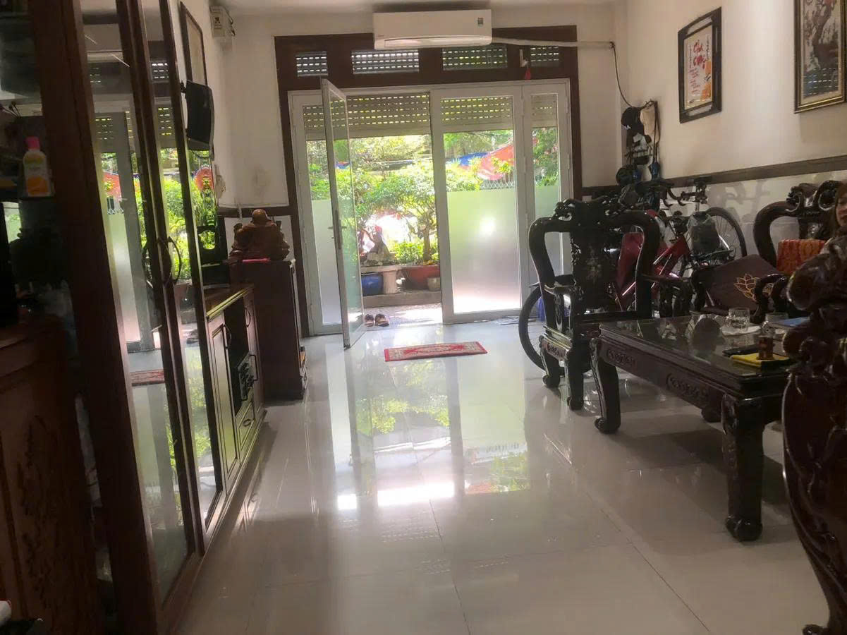 z6989063892986_b8c392609875606a0d472cb65f94c7f2