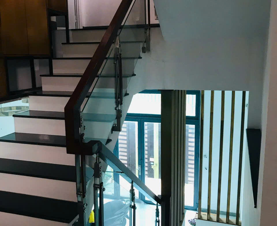 z6998377683001_f0db5faf6f99710ce47271deb6984483