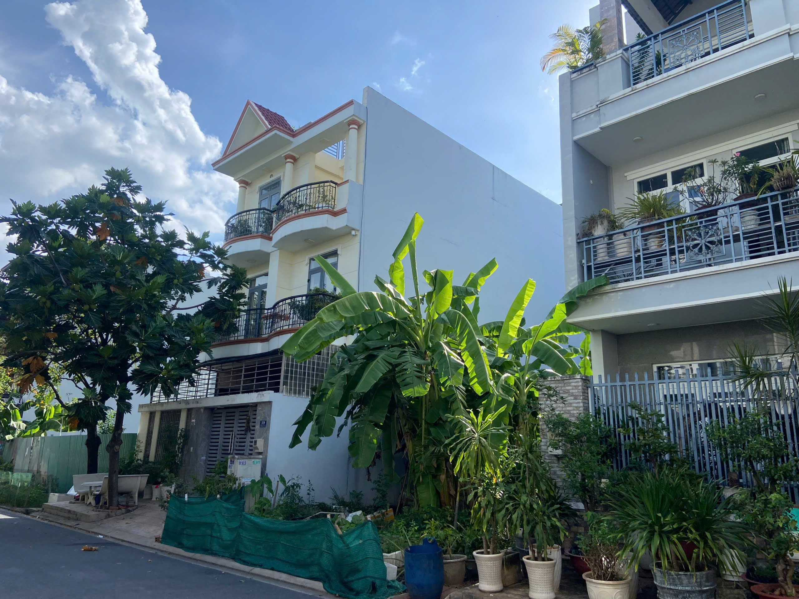 z7013738143437_2f43c41afc7ad72c1c5e0b5cbbd1e20b