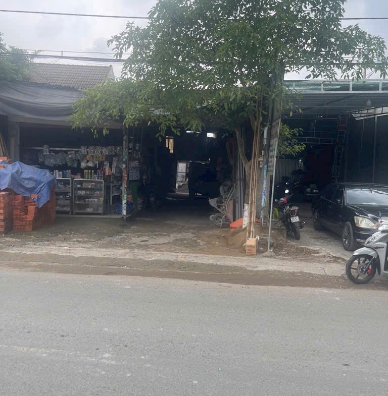 z7014110246145_782bfdd49e5143666df063190e10f1c8