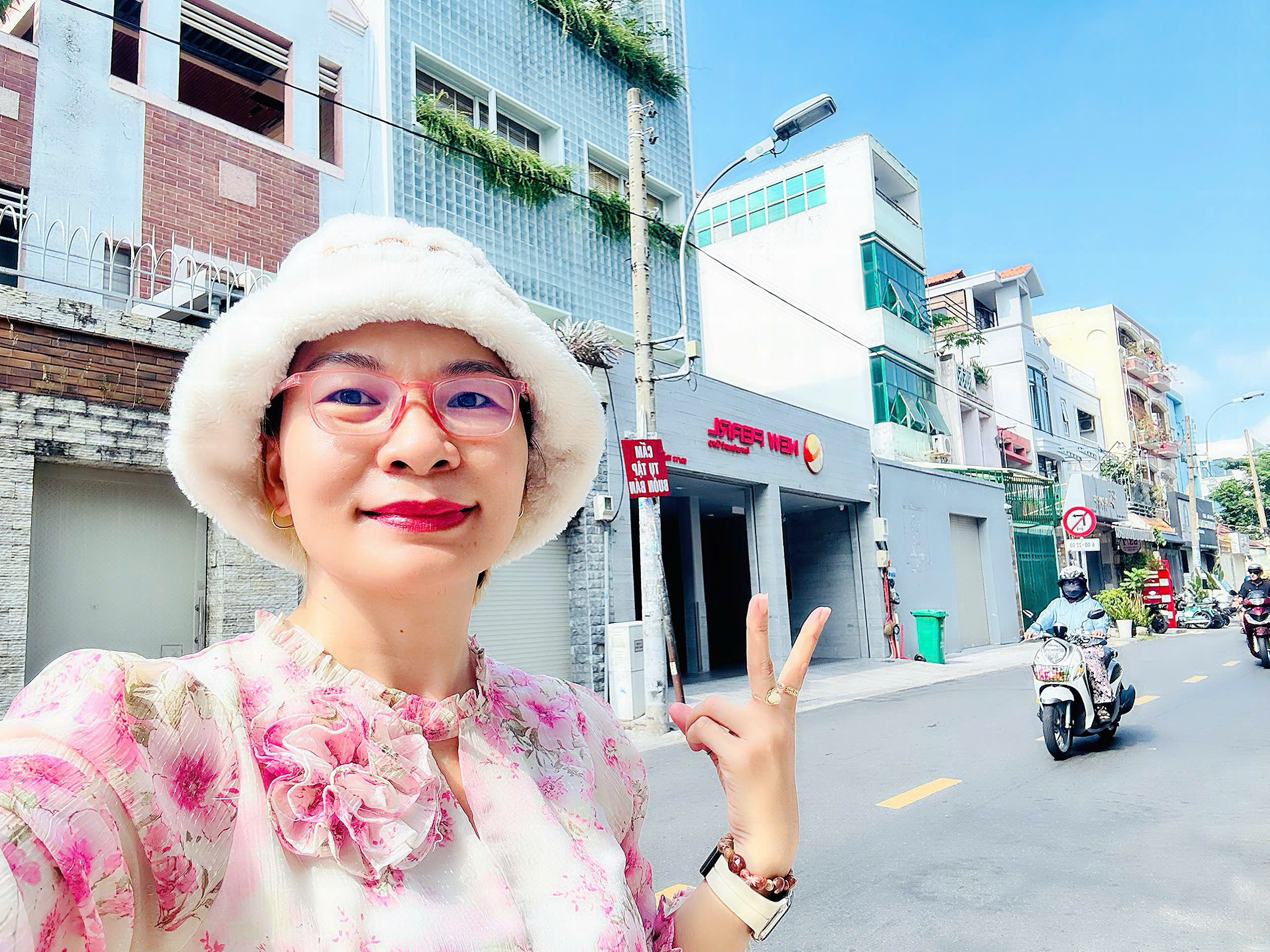 z7015181037538_ddc5c0b2cda0c3d97a589eaf55d5cac1