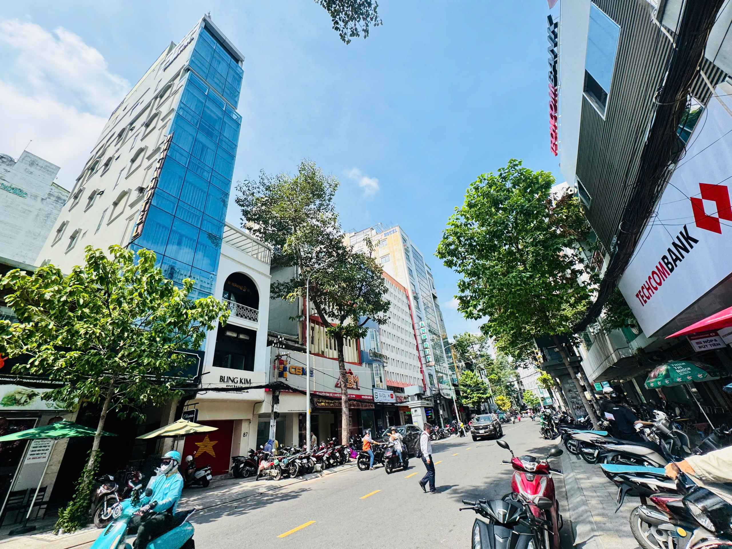 z7015181725272_3cf908bffeb01ae18df499e01f286d87