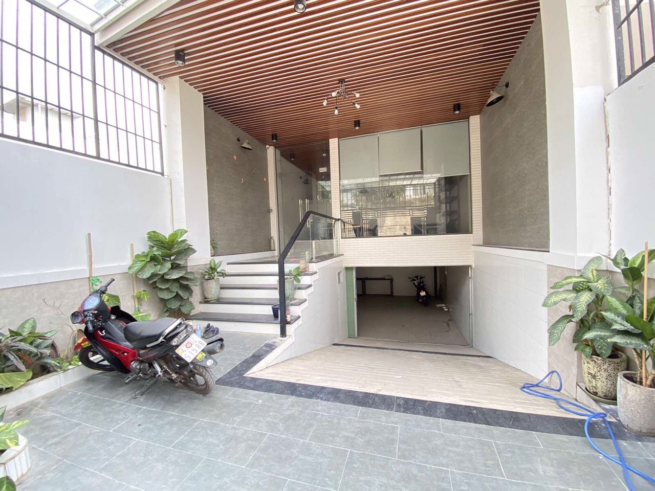 z7047100343938_fa5f3852495de8a01f8460d096c45706