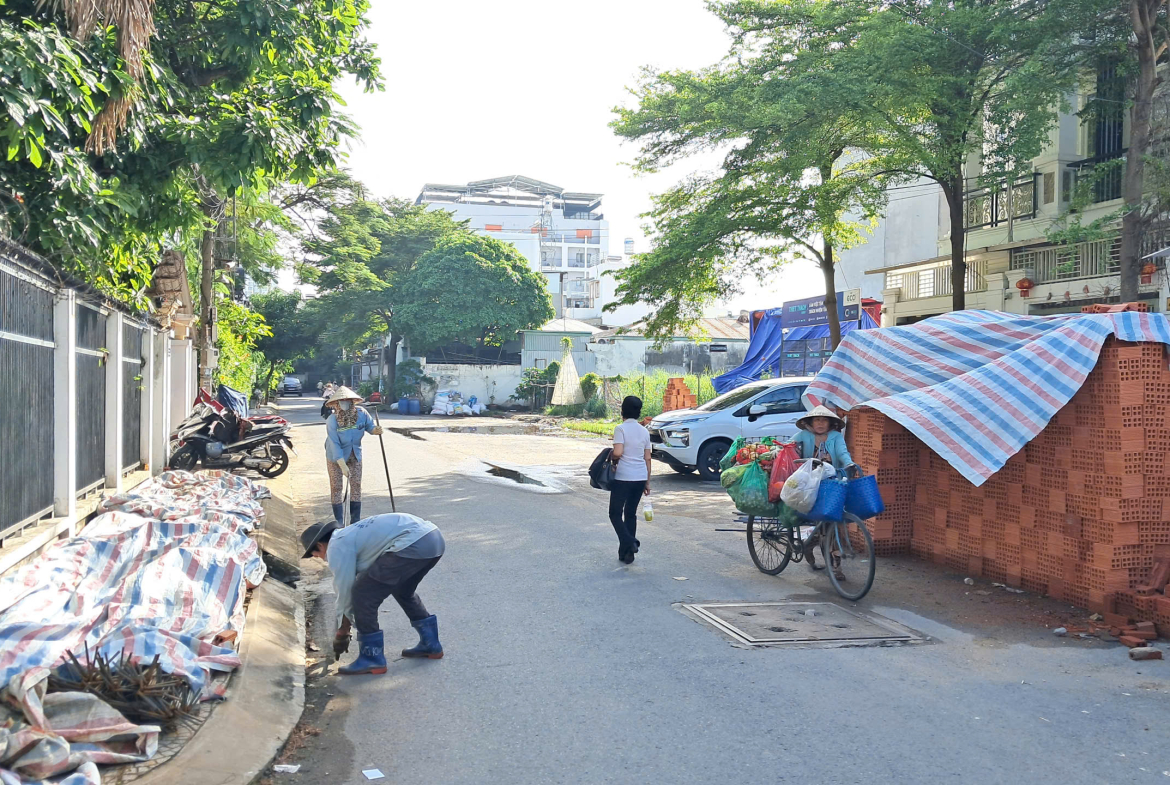 z7047381176761_84bad7f45e70f4bb4368ad75f33501a4