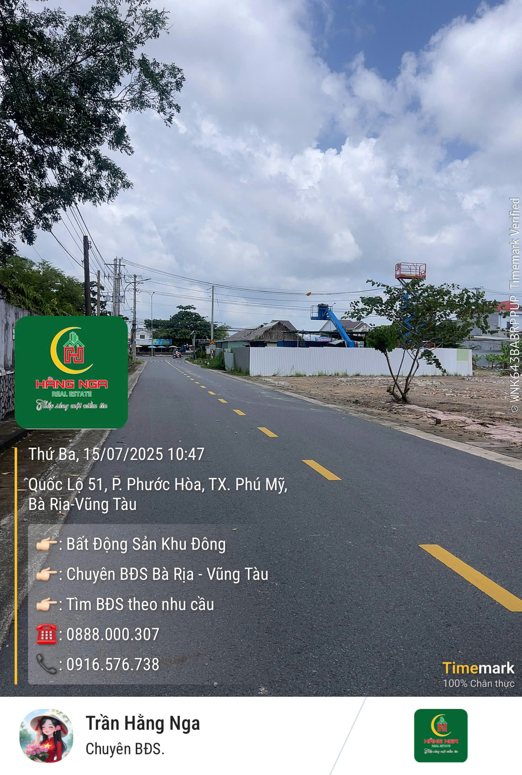 z7048110193901_45f31ae236fbce80a5e0193bbf9080de