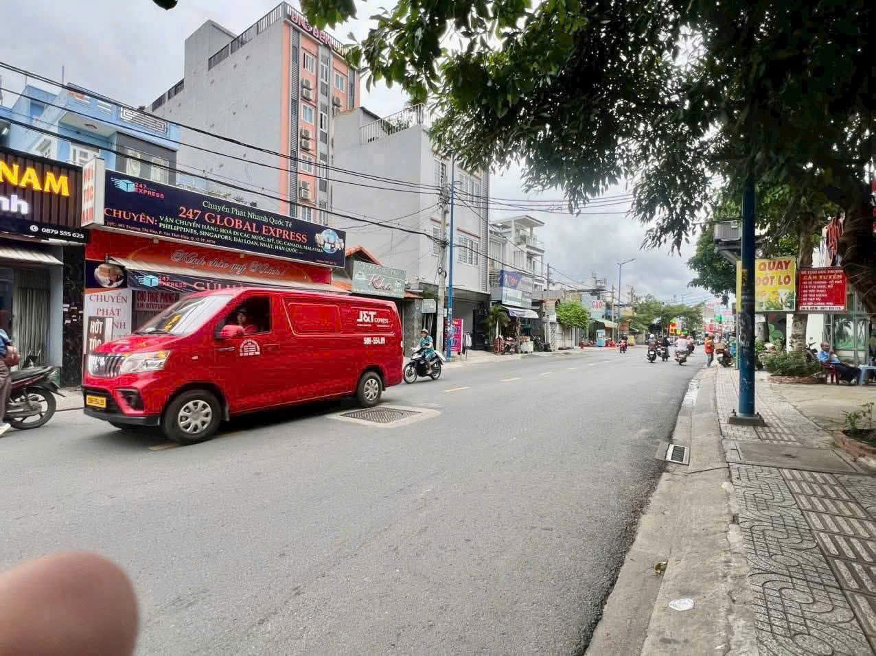 z7050594405636_95241a78234996f78da19082b30137cf