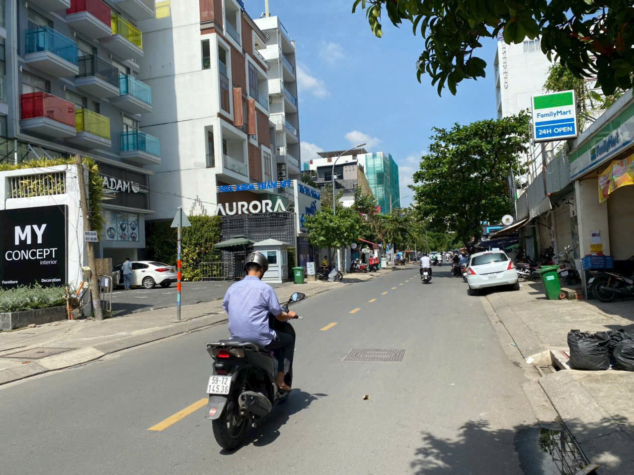 z7058074740415_4be2a357037bb780991b7297e26932fc