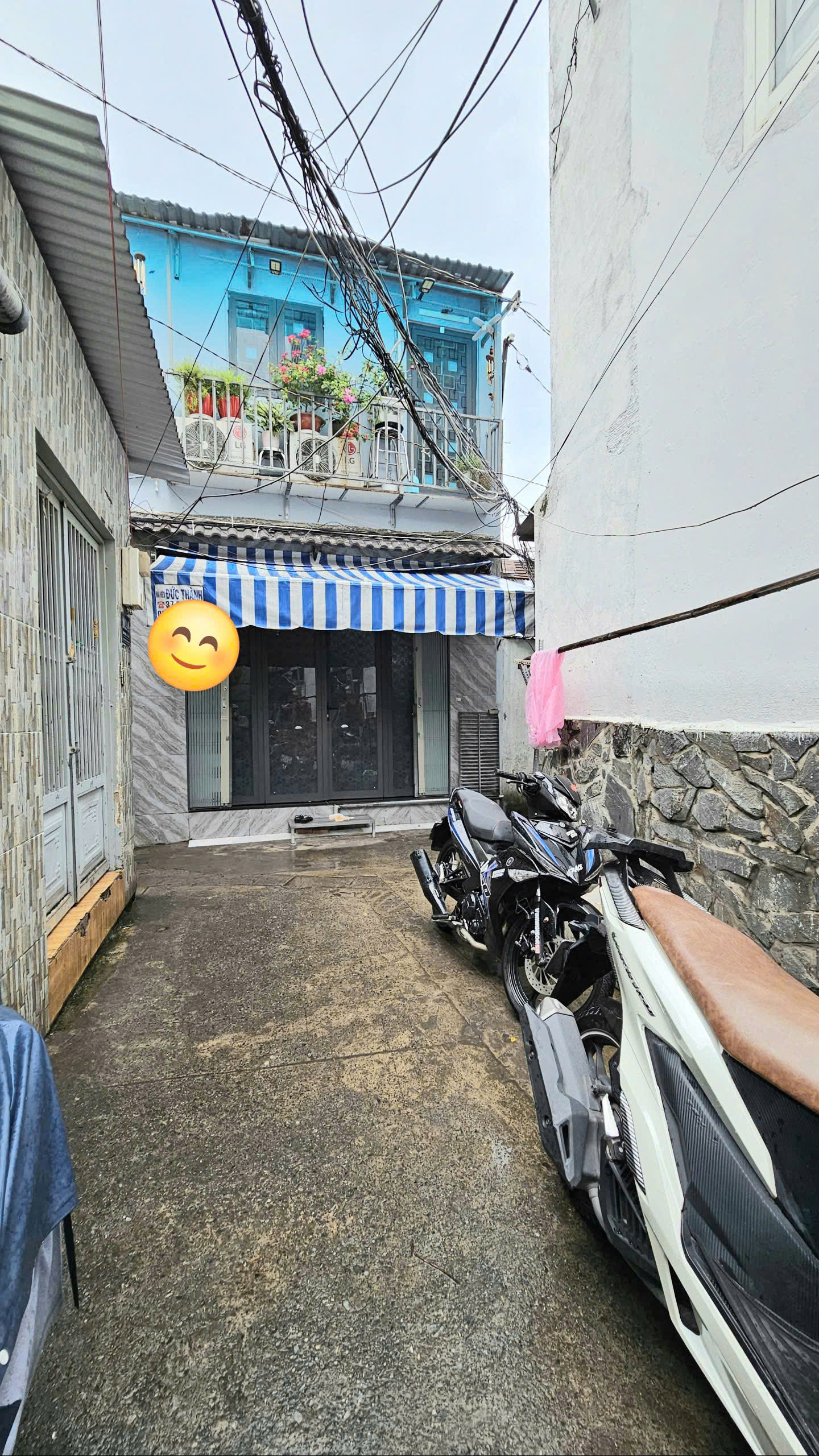 z7063414474363_01624f0b13e117882825028b9596685c