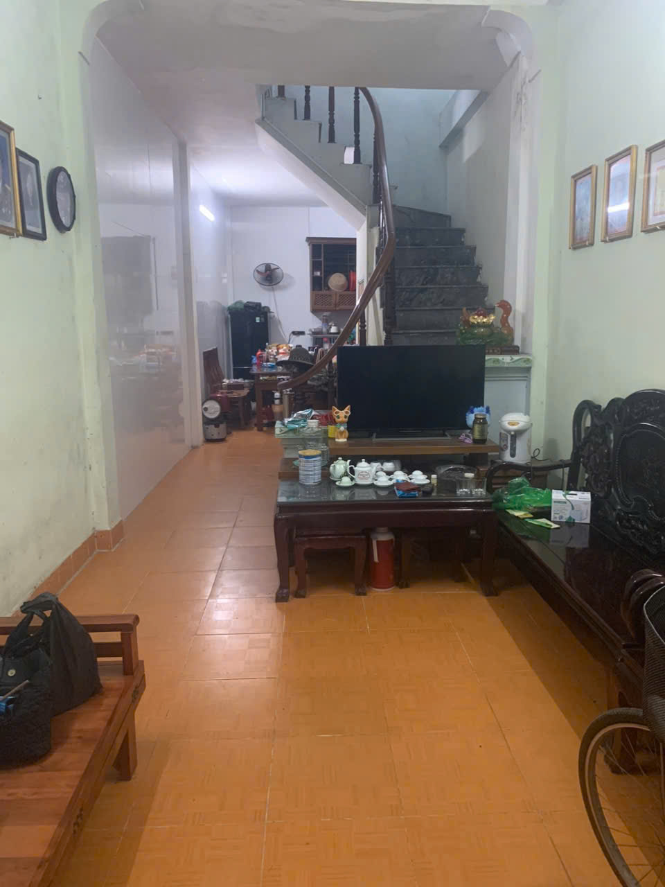 z7064988602870_4207f38592bc1b08f5cbc933e201418bthph