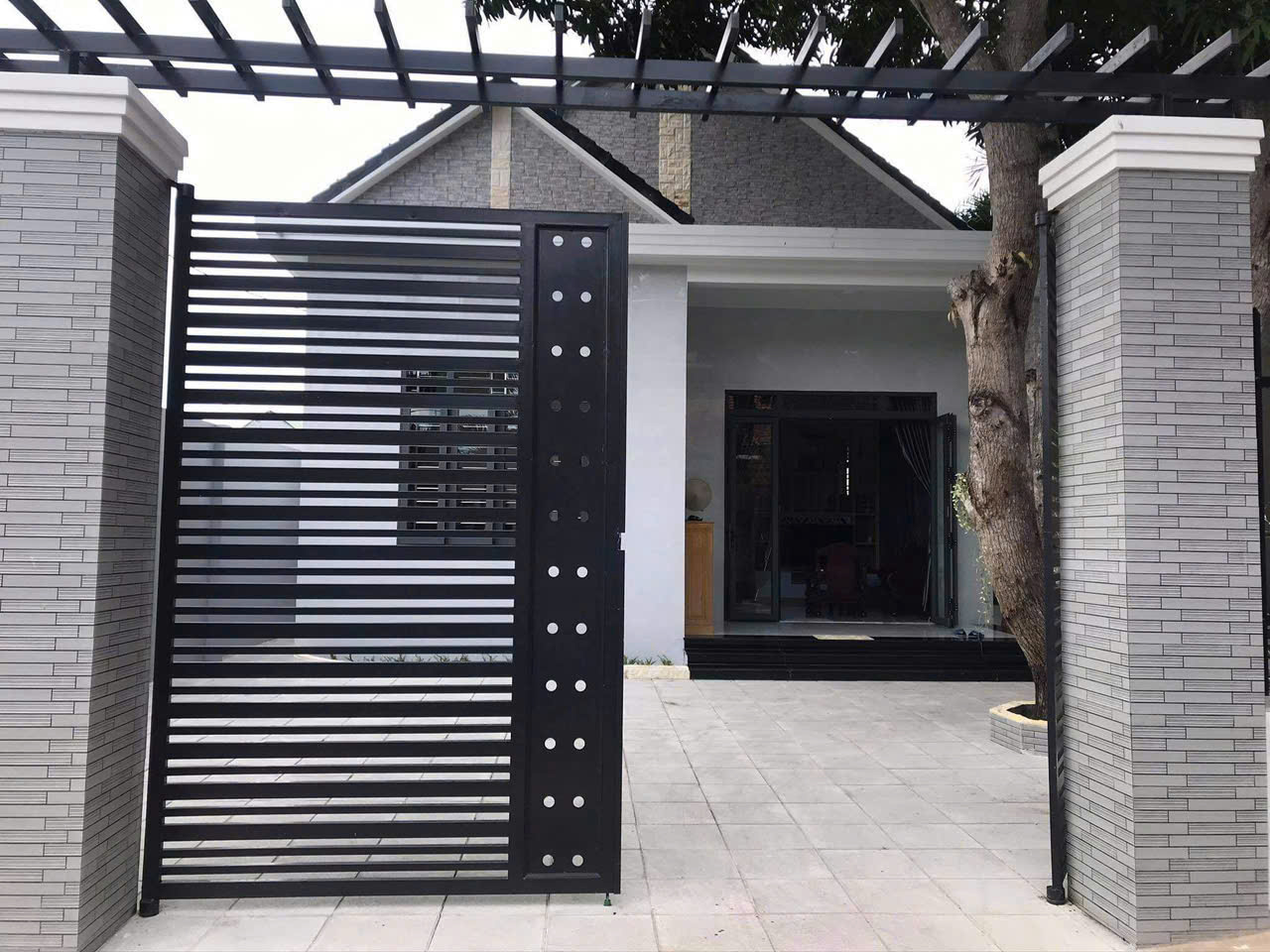 z7068557448991_627b912db9444bde44b4a76de537f4a2