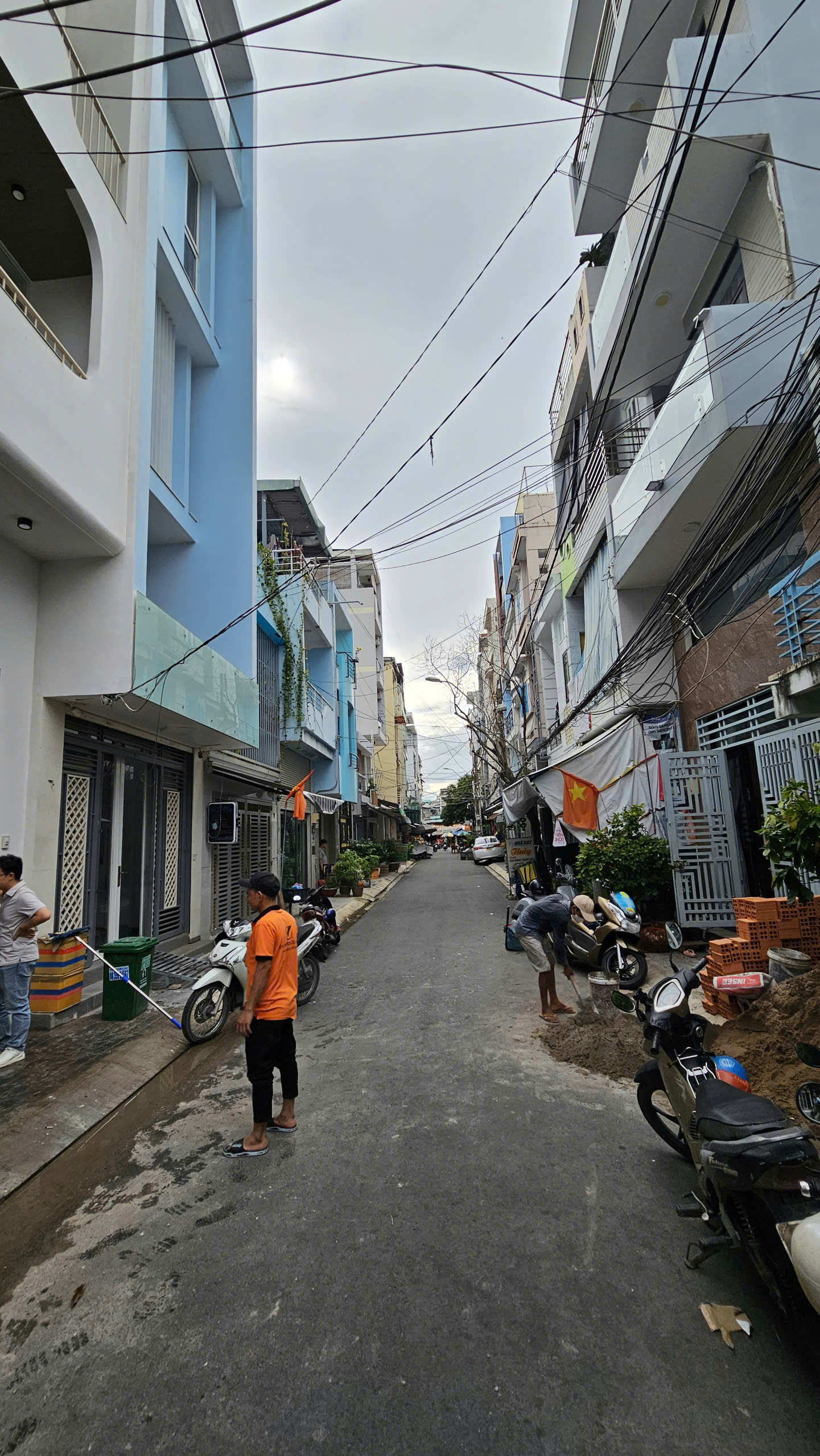 z7070321708683_12d5e60f98ad7fb4db7260adee0fb6f5