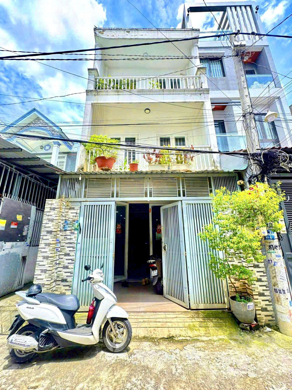 z7070365335657_9e7d84cda33201f9323b999fb2de0fd6