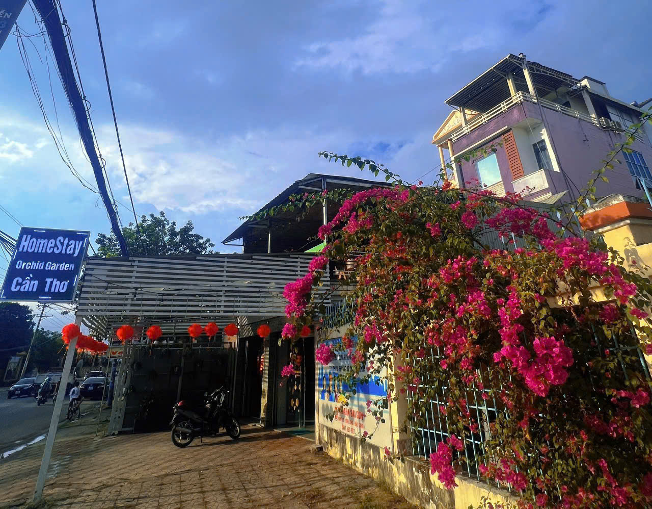 z7070621793378_2a5b5ede872c5f0873e086fb6f78e377