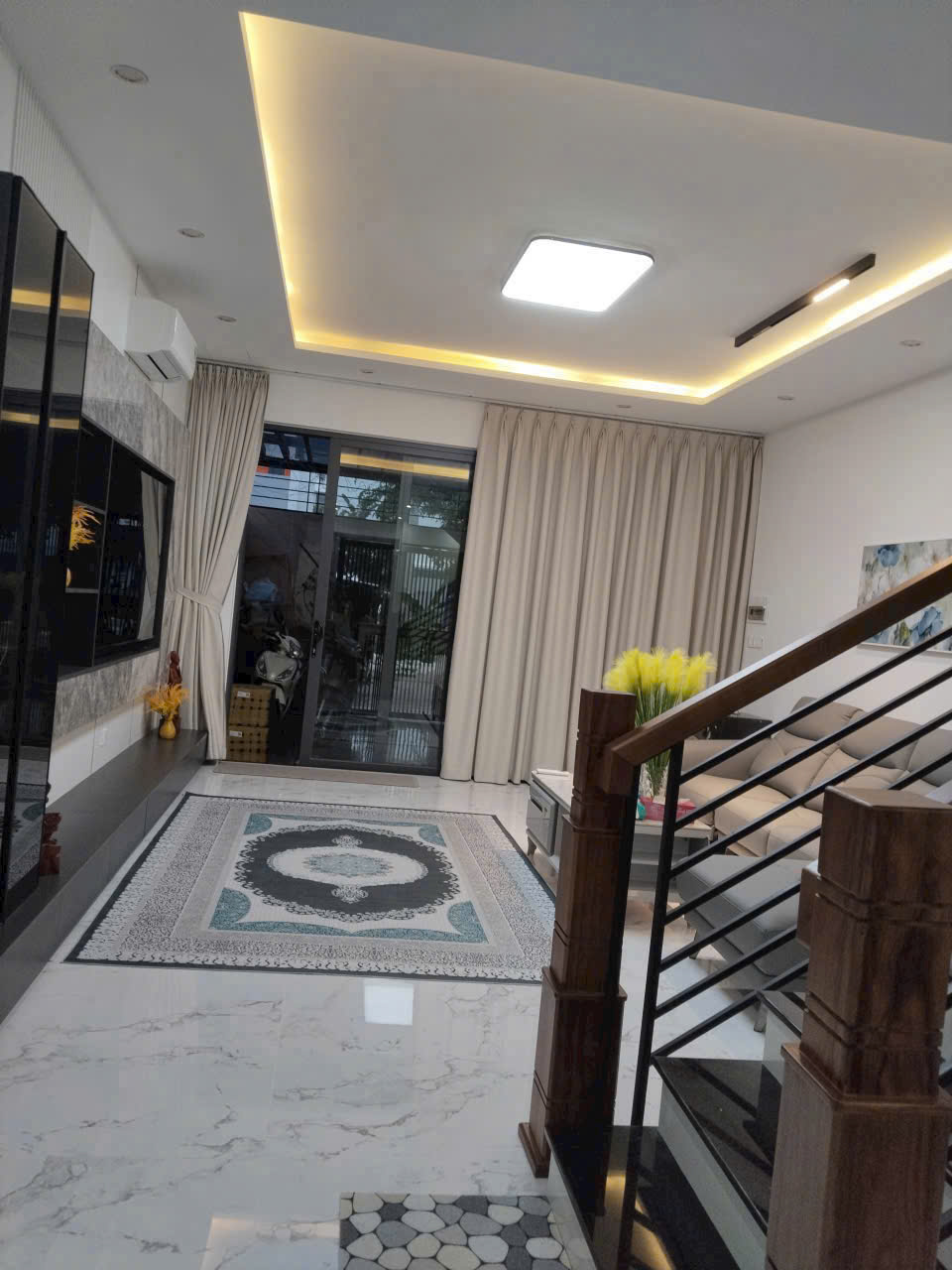 z7071898252018_8a5cbbbda9084fd07bd5c5d273697a05