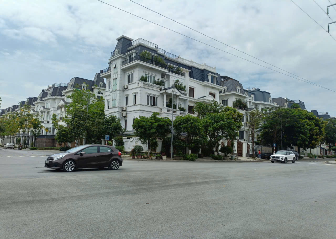 z7072439406379_4d6fbb65c2f53d0f99747729a0b2ac08