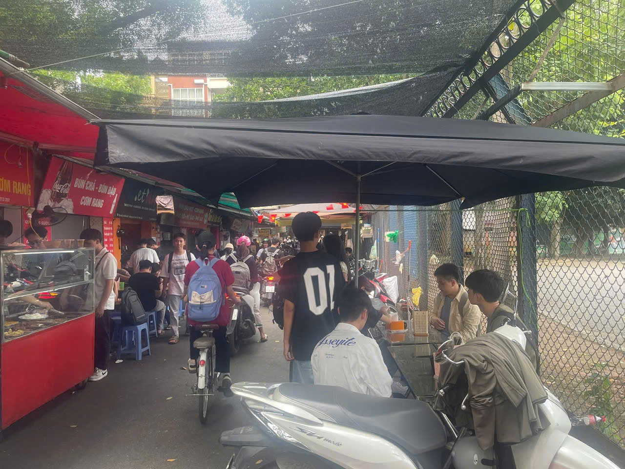 z7073155916545_e60af978b09be18abff825349be426cf