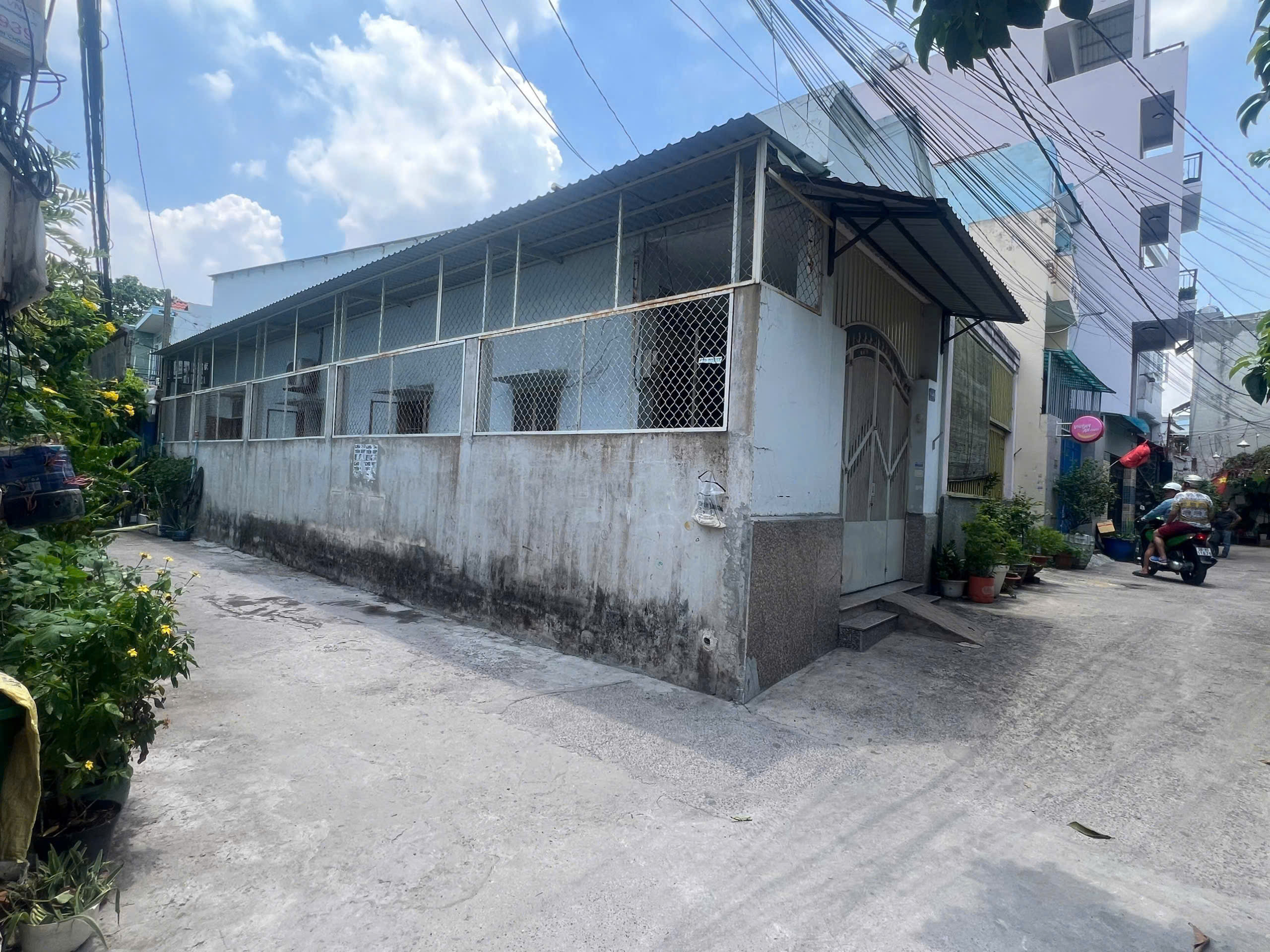 z7082163175199_69fb0004620f08e6d023b8fb97f0de77